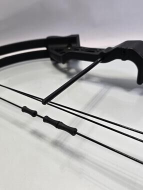 Bear Archery Compound Bow Riser Frame Assembly Black Excellent Condition OEM